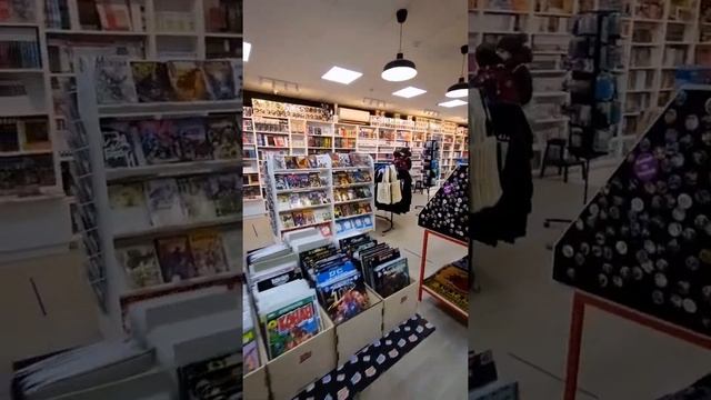 Старейший магазин комиксов в Питере смотреть онлайн