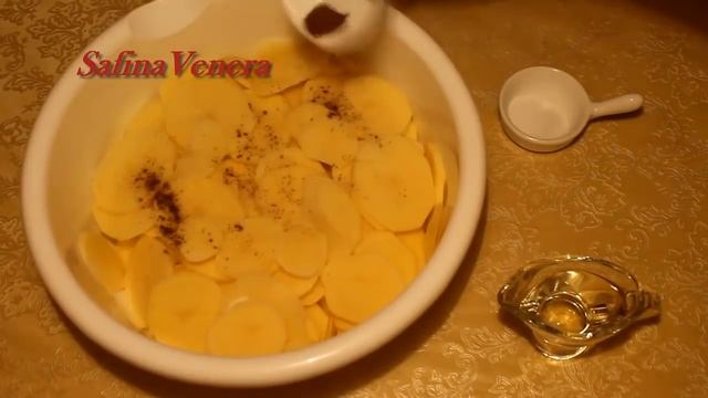 МЯСО ПО ФРАНЦУЗСКИ. Телятина по французски. С картошкой, грибами. Очень вкусно! смотреть онлайн