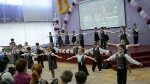 Танец 1Б класса Мы маленькие дети