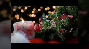 Новогодние игрушки,свечи и хлопушки.Хорошая,весёлая и новогодняя песня.С новым 2019 годом