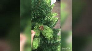 Искусственные елки с шишками
