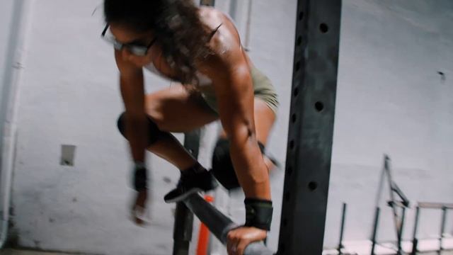 Grid League to CrossFit Games - Laura Sanchez (laudicess) смотреть онлайн