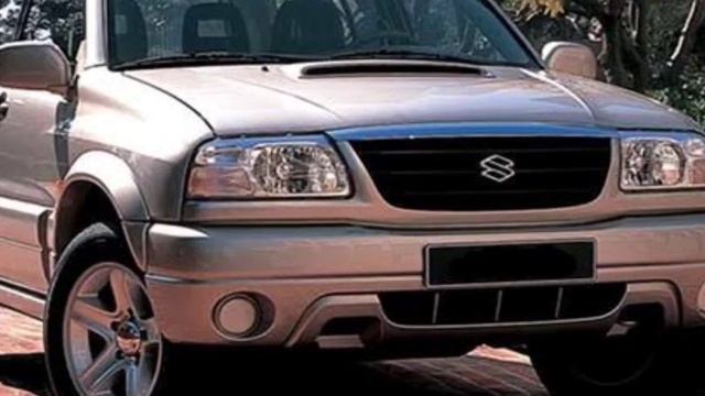 REVIEW SUZUKI GRAND ESCUDO !! MOBIL SUV BERTENAGA YANG JARANG DILIRIK