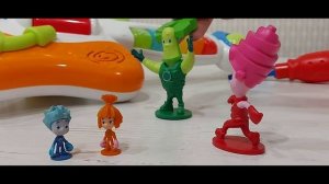 Играем с фиксиками