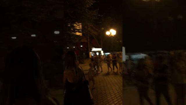 Крым, ночная Евпатория, набережная, август 2016 смотреть онлайн