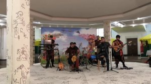 Новая Азия и Эмиль Толкочеков – Кÿрен кÿc