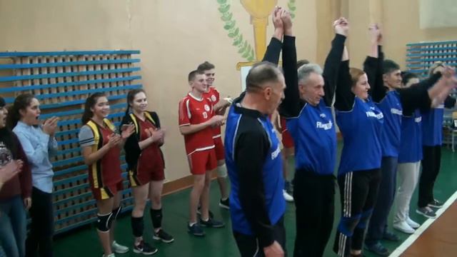 Рождественская встреча старых друзей смотреть онлайн