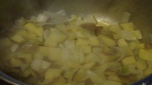 Картофельный суп с кукурузой