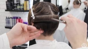 Современная женская короткая стрижка