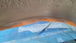 Нанесение распыляемого герметика на внутренние поверхности крыльев пистолетом Русский Мастер