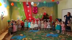 Песенка "Мы цветочки мамины"- младшая группа детского сада