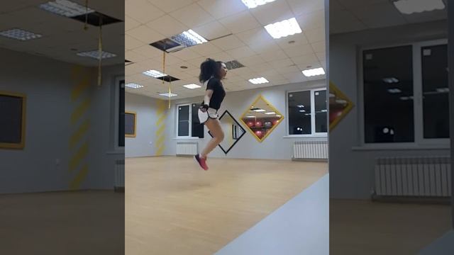 Прыжки на скакалке после тренировки смотреть онлайн