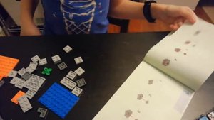Собираем набор Lego Minecraft Шахта Зомби