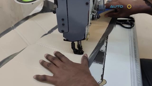 Upgrading Innova Type 3 to Type 4 using German Paint Material with Premium Interior Customisation смотреть онлайн