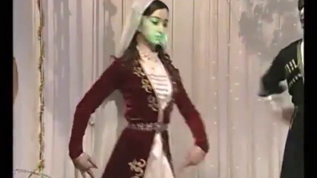 Ансамбль Сунжа: Лейла Нальгиева и Мержоев Ахмед смотреть онлайн