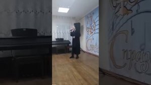 Милена поёт