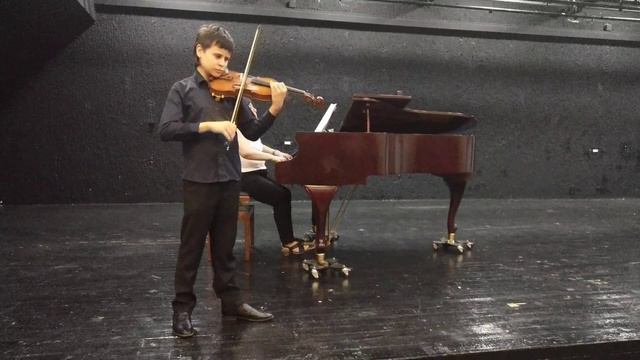 Variations in D Minor.  Berio смотреть онлайн