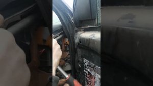 Снимаем торпеду на mazda mpv lvlr