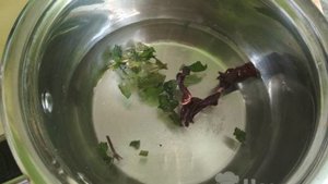 Каркаде с мятой и лимоном