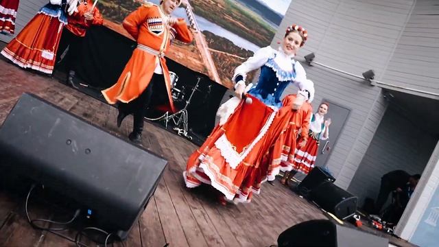 Казачий хор на любой праздник! смотреть онлайн