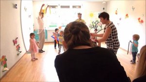 Танец с лентами для малышей