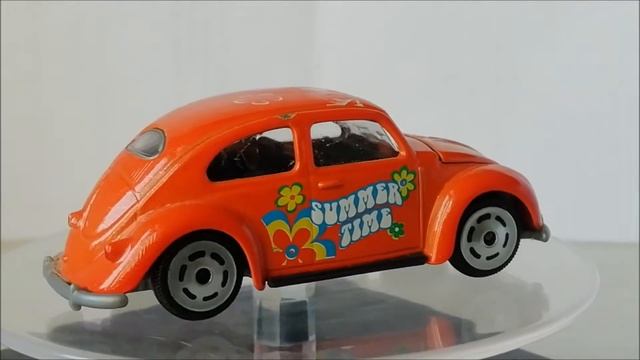Diecast small model Volkswagen Beetle by Majorette машинка Жук 1:64 смотреть онлайн