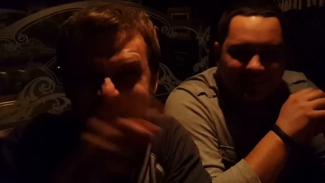 Посиделки в ресторане , с друзьями смотреть онлайн