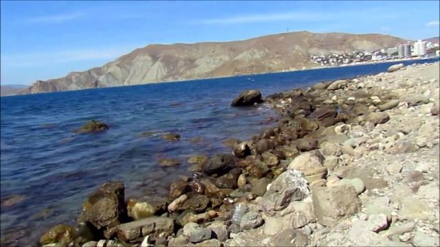 ?Крым Орджоникидзе обход горы Васюковка по берегу дикого пляжа.