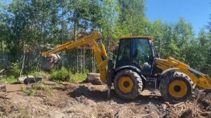 Благоустройство дачного участка. Разработка грунта, корчевание, планировка территории.