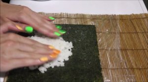 ДОМАШНИЕ СУШИ РОЛЛЫ, КАК СДЕЛАТЬ СУШИ ДОМА, КАК СВАРИТЬ РИС ДЛЯ СУШИ РОЛЛОВ, ЯПОНСКАЯ КУХНЯ