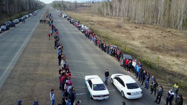 Toyota Levin 4A-GE MT vs Volkswagen Polo CFNA MT (3) смотреть онлайн