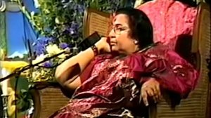 1990 год, 19 августа. Пуджа шри Кришне (Ипсвич. Англия). Перевод О. Пулькиной.