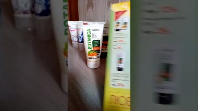 Любимые продукты Фаберлик  по уходу за лицом,руками и ногами. смотреть онлайн