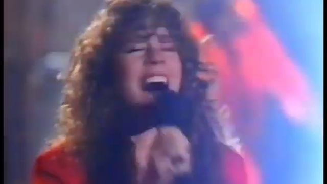 [HQ] Mariah Carey - Emotions & Can't Let Go - Live at Arsenio Hall, 1991 смотреть онлайн