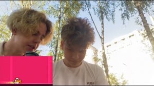 УЧУ НУБА ИГРАТЬ В GEOMETRY DASH