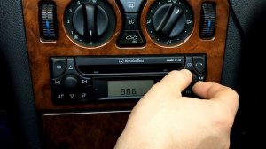 Code radio E classe w210