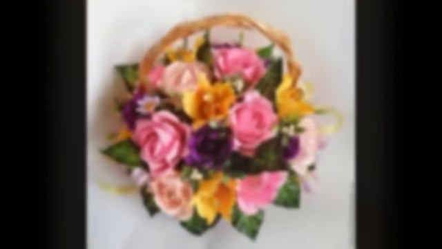 Цветы из конфет. Идеи букетов из конфет и гофрированной бумаги смотреть онлайн