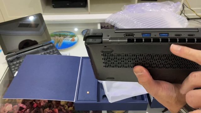 فتح صندوق جهاز GPD Win Max 2021 смотреть онлайн