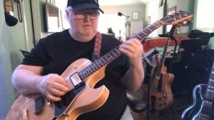 Gibson ES 135 The Blues1080p