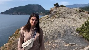 Красивое место Крыма. Алушта, санаторий Утес, мыс Плака. Растут кактусы, очень необычное место Крым