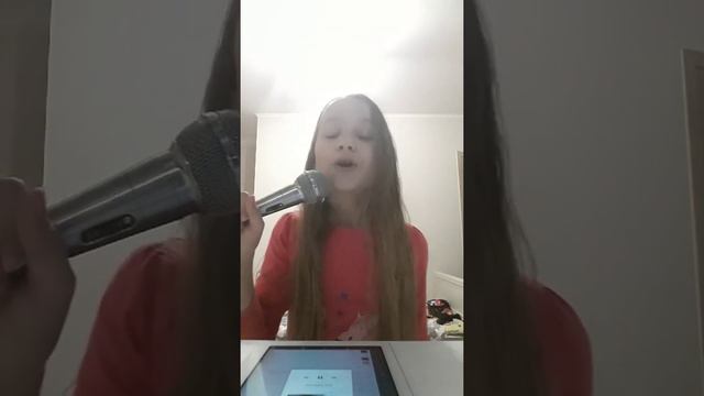 БАБОЧКИ В ЖИВОТЕ/КаВеР смотреть онлайн