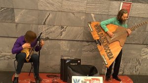 Частушки Бабок Ёжек - Дуэт музыкантов