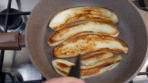 Рулетики из баклажан с морковной начинкой