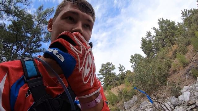SKY RACE. Третий день гонки SEA TO SKY. Разбортировалось колесо… смотреть онлайн