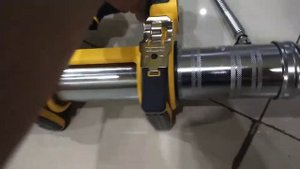 DEWALT DCGG571 Mesin Grease Gun 18V CORDLESS DCGG571NK DCGG 571 NK