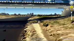 Мосты через реку в Токио, Япония Вид с верху и вид с низу