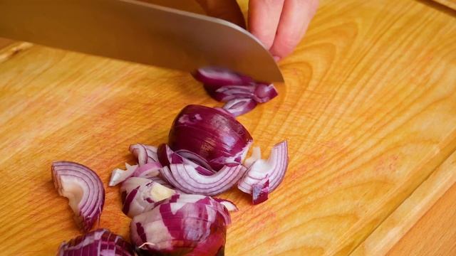 ЕШЬ И ХУДЕЙ  Салат из Свеклы, Сельди и Горошка ( за 5 минут)