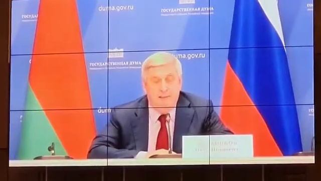 Иван Мельников о защите исторической памяти смотреть онлайн