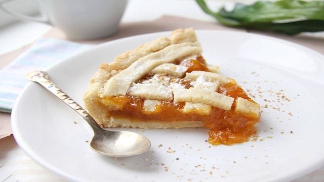 КАК ПРИГОТОВИТЬ ПИРОГ С КУРАГОЙ? Вкусный и неповторимый пирог с курагой на песочном тесте