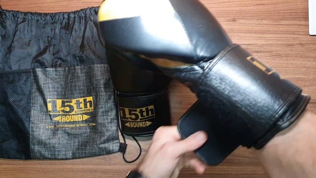 Боксерские перчатки 15th Round Boxing Gloves 14 oz- Обзор смотреть онлайн